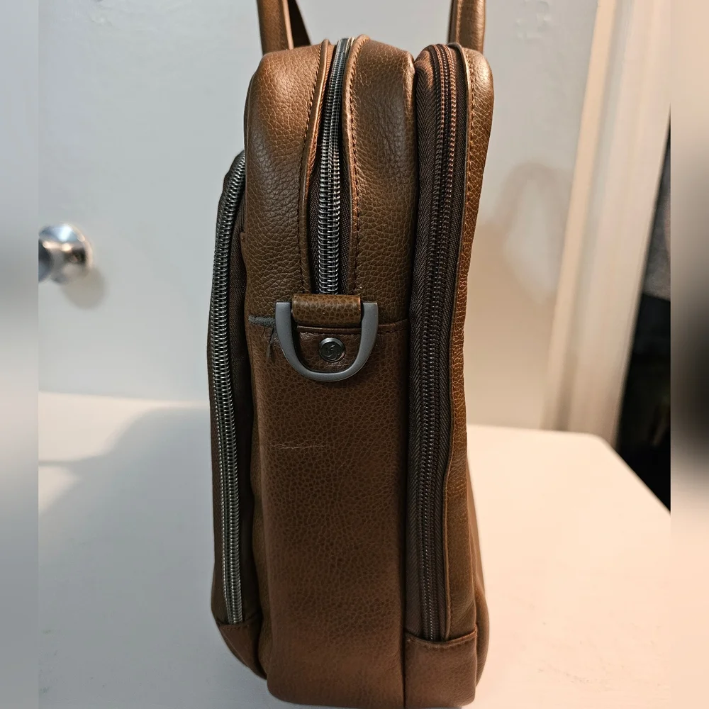 Samsonite Classic Leather Toploader Briefcase Cognac/No Strap